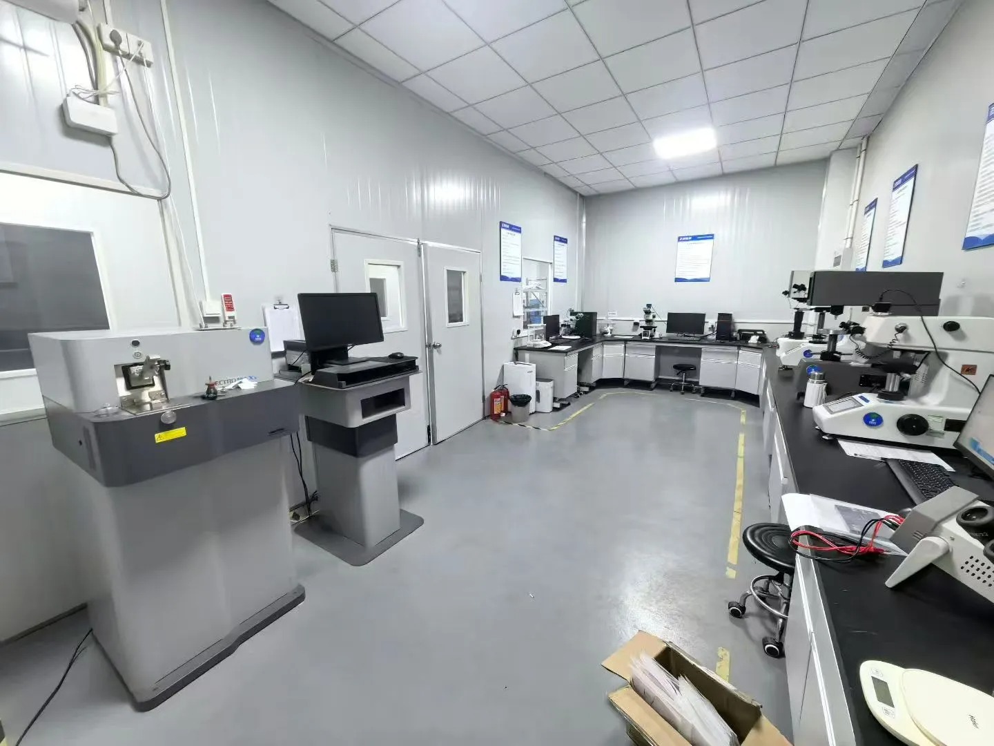 Quality control lab