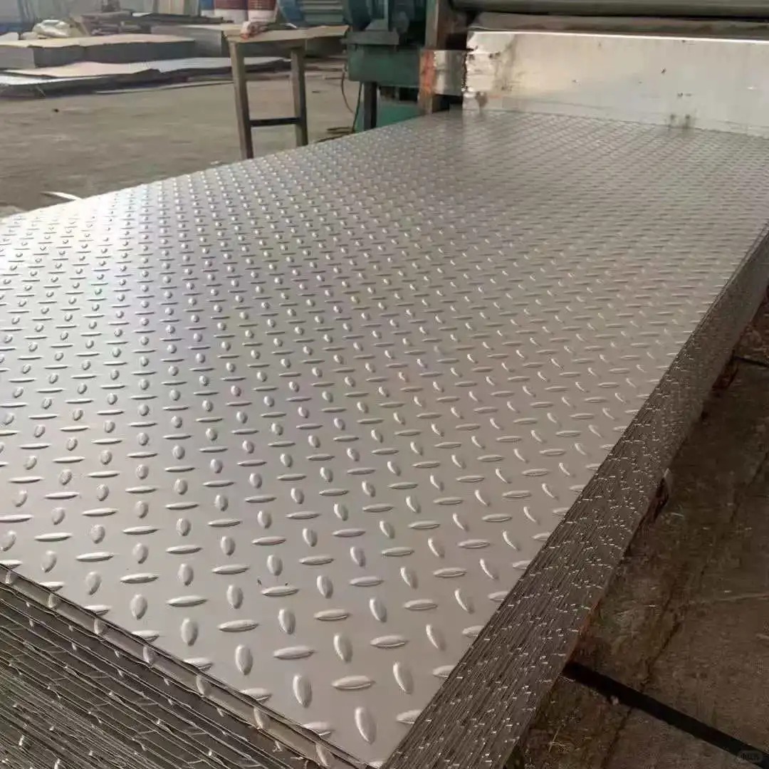Stainless Steel Checkered Plate — Anti-Slip Diamond Sheet